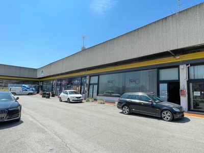 Locale commerciale in vendita, San Benedetto del Tronto porto d'ascoli residenziale