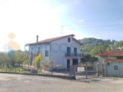 Villa in vendita a Montemiletto