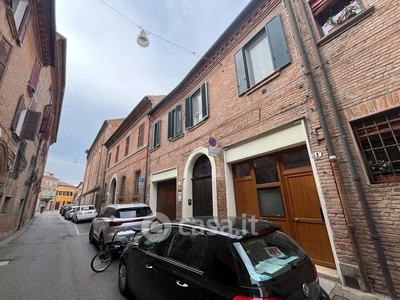 Appartamento in Affitto in Borgo di Sotto a Ferrara
