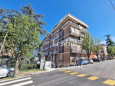 Appartamento in Affitto in Salita Sant'Anna 104 a Casale Monferrato