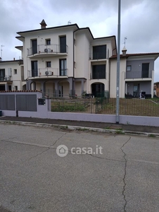 Appartamento in Affitto in Via Alberto Trebeschi a Gambara