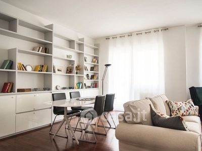 Appartamento in Affitto in Via Andrea Solari 43 a Milano
