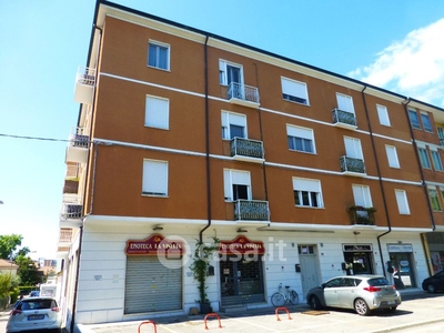 Appartamento in Affitto in Via Argine Ducale a Ferrara