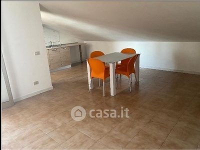 Appartamento in Affitto in Via Carlo Lenci 15 a Sassari
