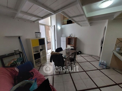 Appartamento in Affitto in Via Francesco Saverio Correra 204 a Napoli