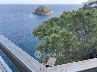 Appartamento in Affitto in Via della Ginestra a Bergeggi