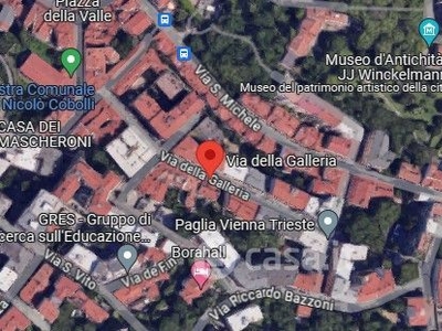 Appartamento in Affitto in Via della Guardia a Trieste