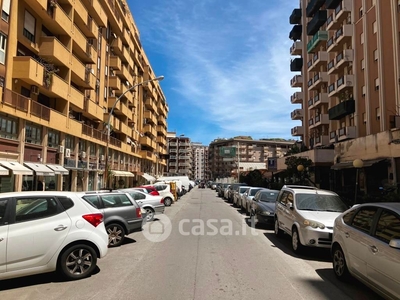 Appartamento in Affitto in Via Ercole Bernabei 48 a Palermo