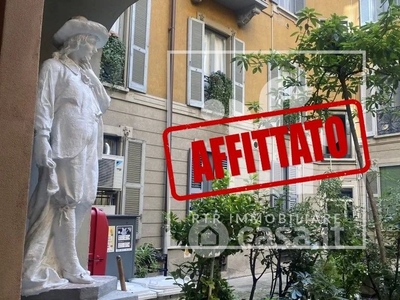 Appartamento in Affitto in Via Federico Ozanam 8 a Milano