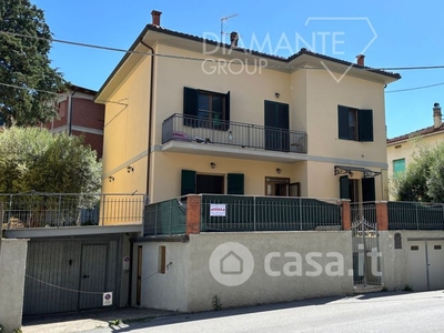 Appartamento in Affitto in Via Firenze 11 a Castiglione del Lago