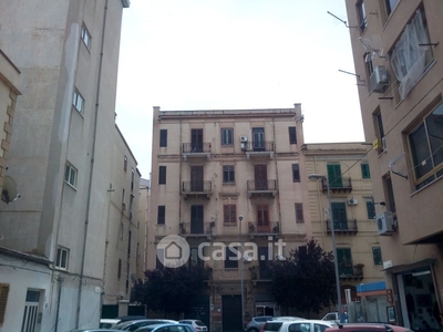Appartamento in Affitto in Via Gaspare Serenario 10 a Palermo