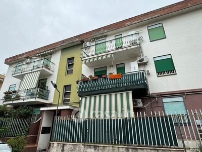 Appartamento in Affitto in Via Lazzaro Spallanzani 12 a Palermo
