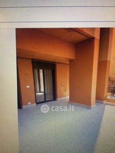 Appartamento in Affitto in Via Massimo D'Azeglio 8 a Palermo