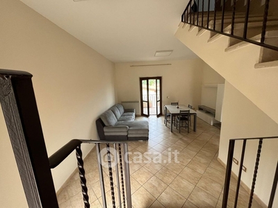 Appartamento in Affitto in Via Palombarese 9 a Guidonia Montecelio