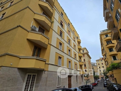 Appartamento in Affitto in Via Polesine 5 a Roma