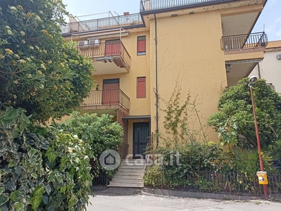 Appartamento in Affitto in Via Porticato 2 a Giardini-Naxos