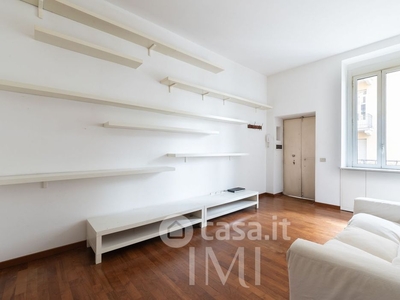 Appartamento in Affitto in Via Ruggero Bonghi 12 a Milano