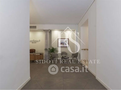 Appartamento in Affitto in Via Santa Cecilia 2 a Milano