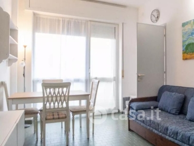 Appartamento in Affitto in Via Simone Martini a Milano