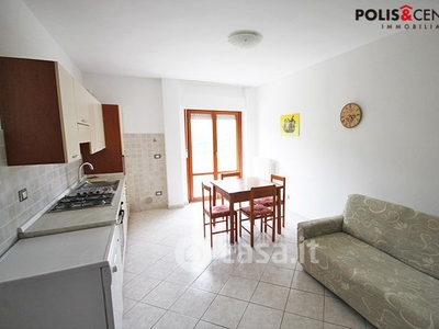 Appartamento in Affitto in Viale Treviri a Ascoli Piceno