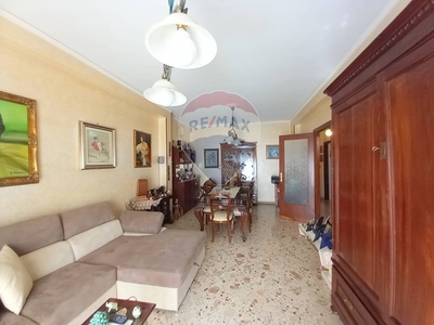 Appartamento in Vendita a Palermo, zona San Lorenzo, 186'000€, 204 m²