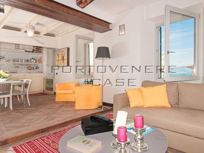 Appartamento in vendita a Portovenere