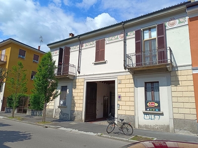 Appartamento in Via Borgo Adda, 77, Lodi (LO)