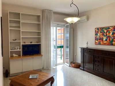 Appartamento in Via S. Giovanni Bosco, 67, Brindisi (BR)