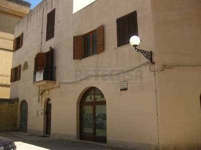 Casa indipendente in Affitto in Via Mons. Nicolò Audino a Mazara del Vallo