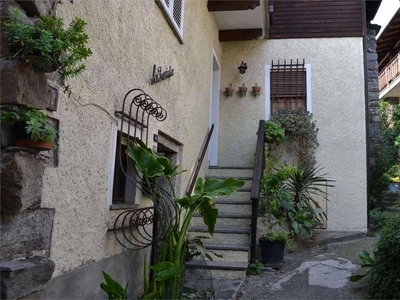 Casa indipendente in vendita a San Bernardino Verbano