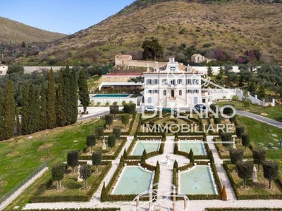 Esclusiva villa di 1000 mq in vendita Via Farense, Fara in Sabina, Rieti, Lazio