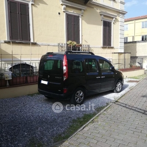 Garage/Posto auto in Affitto in Via Martiri a Pisa
