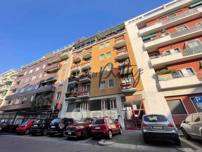 Loft in Affitto in Via Vigilio Inama 19 a Milano