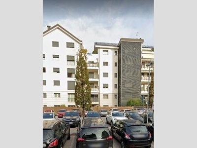 Monolocale in Vendita a Monza, 225'000€, 61 m²