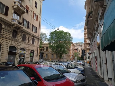 Negozio/Locale commerciale in Affitto in Via Eugenio Ruspoli a Genova