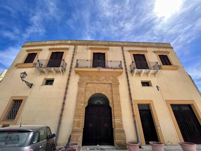 Prestigioso complesso residenziale in vendita Piazza Giacomo Matteotti, 21, Santa Margherita di Belice, Agrigento, Sicilia