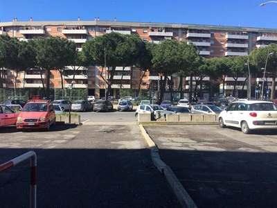 Quadrilocale in Viale Antonio Ciamarra, 22 a Roma