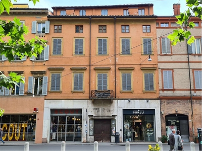 Trilocale in vendita a Modena - Zona: Centro storico