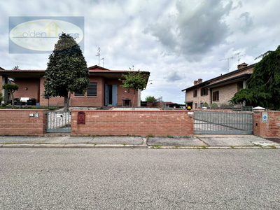 Villa Bifamiliare in vendita a Argenta - Zona: Santa Maria Codifiume
