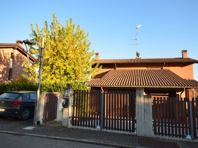 Villa Bifamiliare in vendita a Valsamoggia