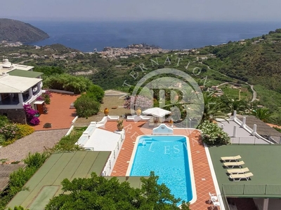 Villa di 700 mq in vendita Lipari, Sicilia
