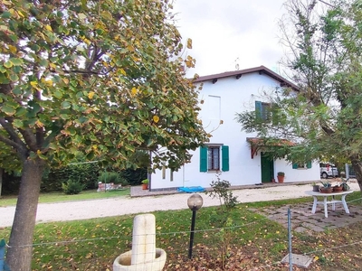 Villa in vendita a Castel San Pietro Terme