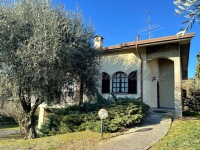 Villa in vendita a Cenate Sotto