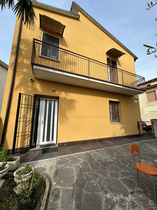 Villa in vendita a San Felice sul Panaro - Zona: San Felice Sul Panaro - Centro