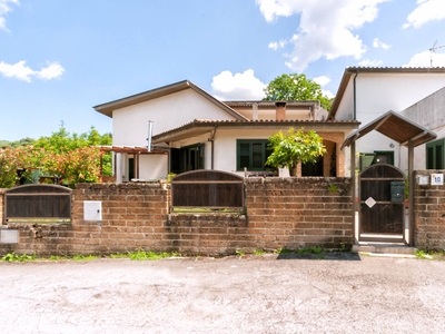 Villa in vendita a Turrivalignani - Zona: Cugnoli