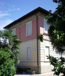 Villa unifamiliare in vendita a Lavena Ponte Tresa