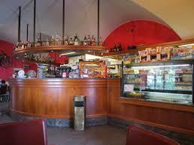 bar in vendita a Lucca