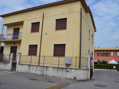 ufficio in vendita a Verona