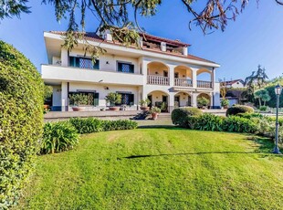 ALBANO LAZIALE (RM) villa unifamiliare