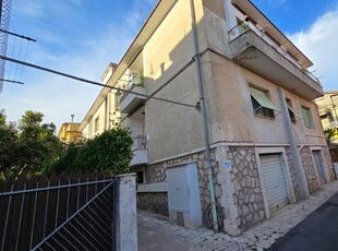 Appartamento in affitto a Guidonia Montecelio